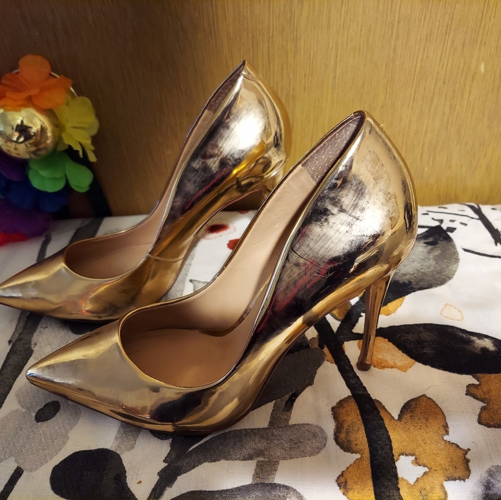 Steve Madden Rose Gold heels